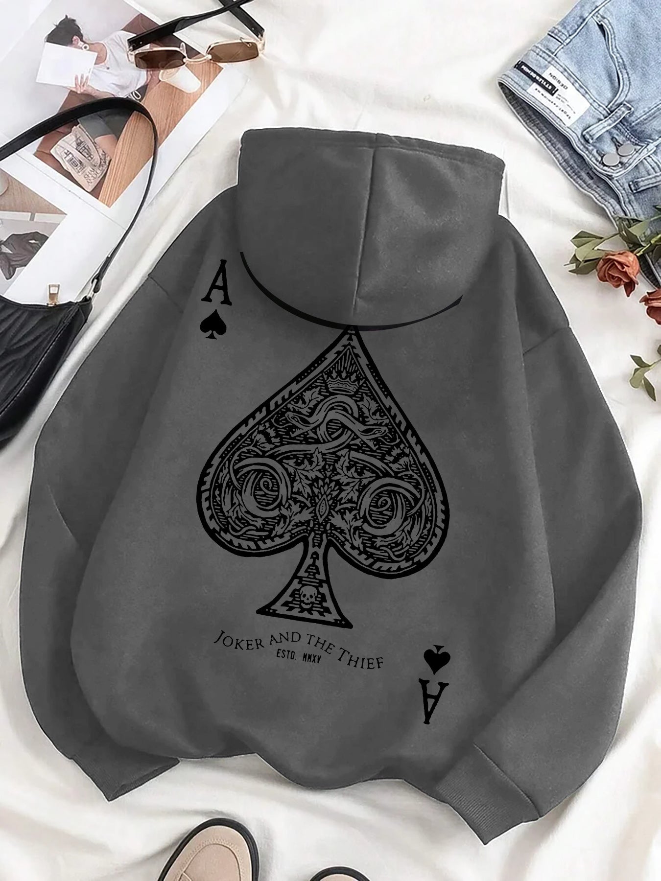 Men’s Ace of Spades Fleece Hoodie – Intricate Pattern, Fall & Winter Fashion, Comfortable Everyday Wear