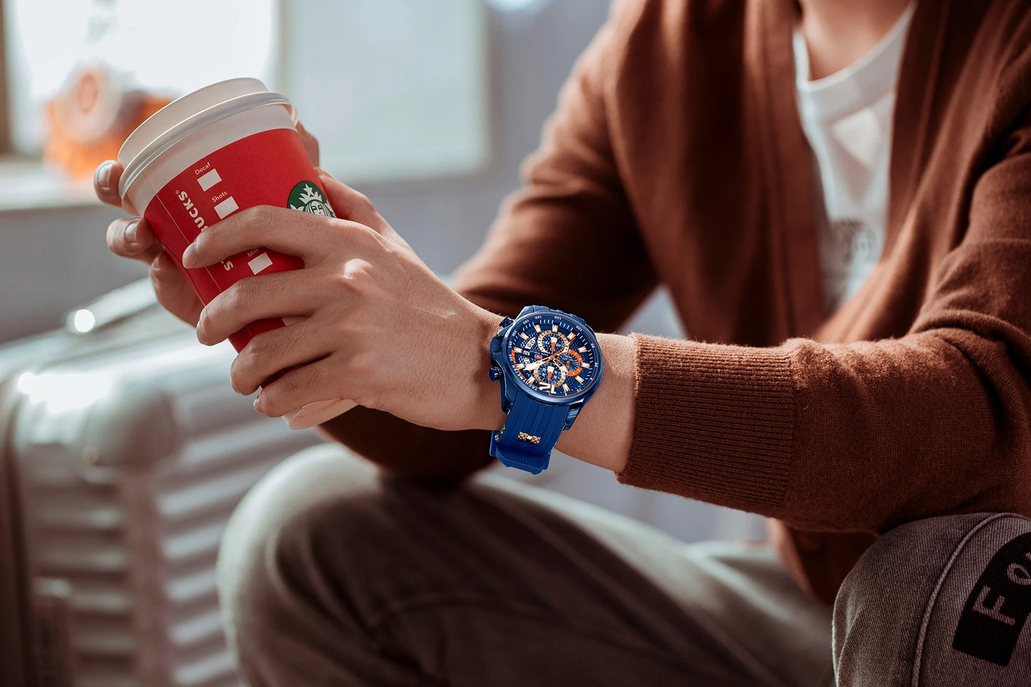 MINI FOCUS MF0350G Men's Sports Quartz Watch – Silicone Band, Luminous Hands, Waterproof Wristwatch